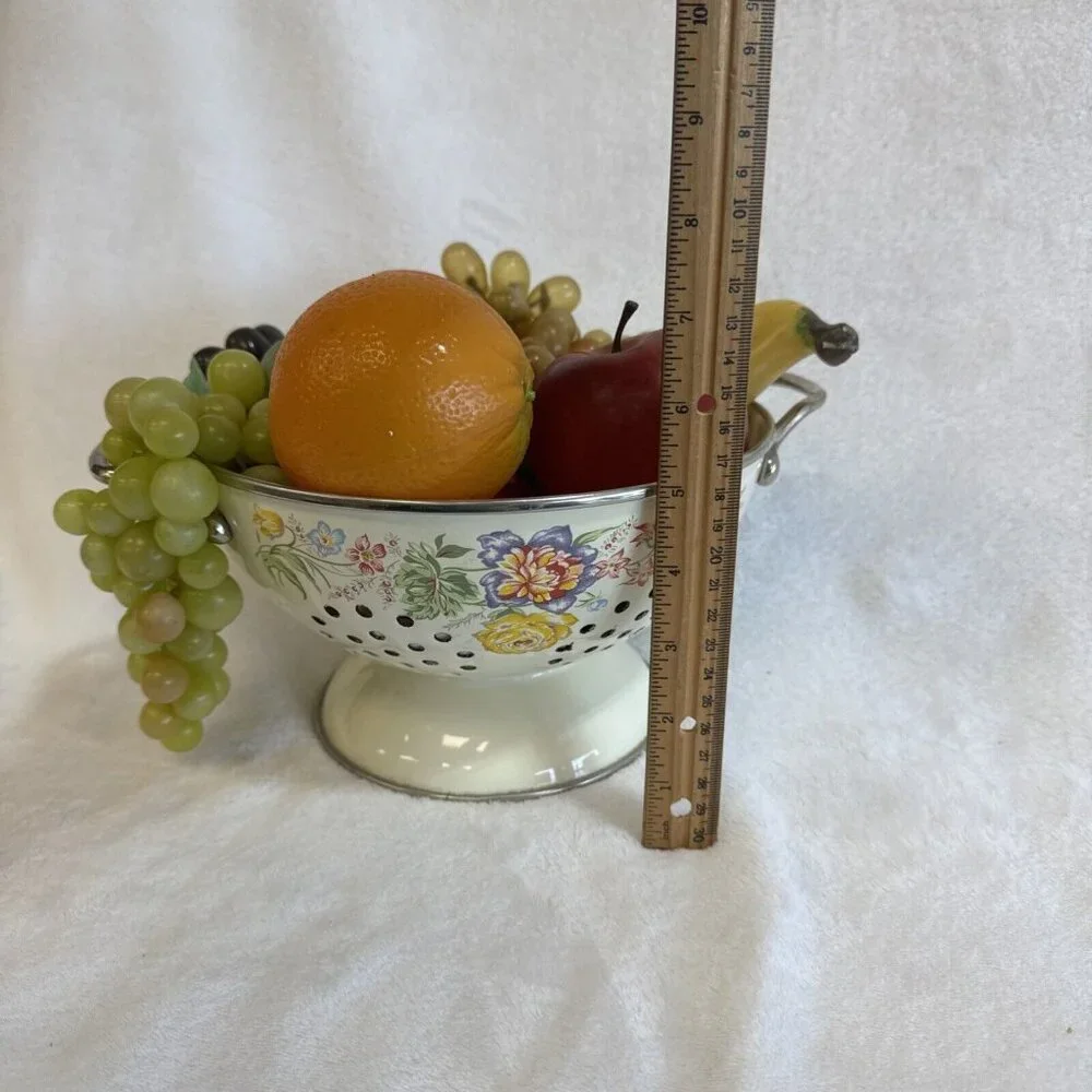 Vintage Kitchen Decor Enamel Colander W/artificial‎ Fruit Kitchencore Kitsch